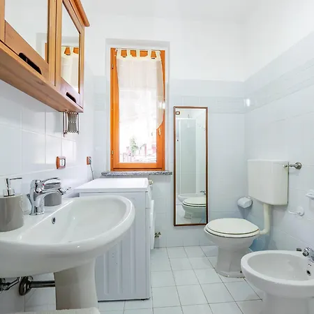 Residenza Vecchio Faggeto * Фаджето-Ларио